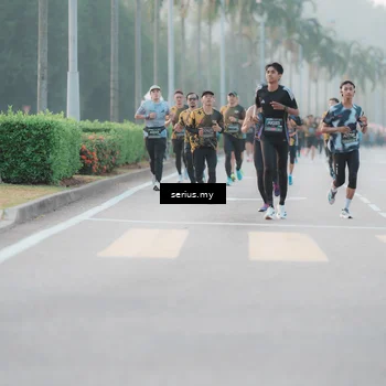 Runner Photo 6355599