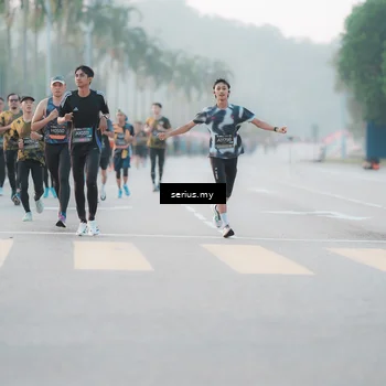 Runner Photo 6355620