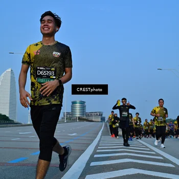 Runner Photo 6355653