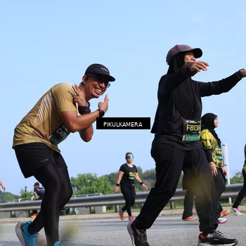 Runner Photo 6355654