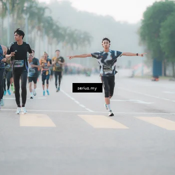 Runner Photo 6355667
