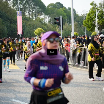 Runner Photo 6355672