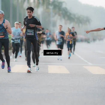 Runner Photo 6355693