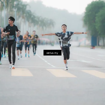 Runner Photo 6355697
