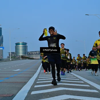 Runner Photo 6355704