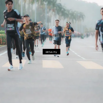 Runner Photo 6355705