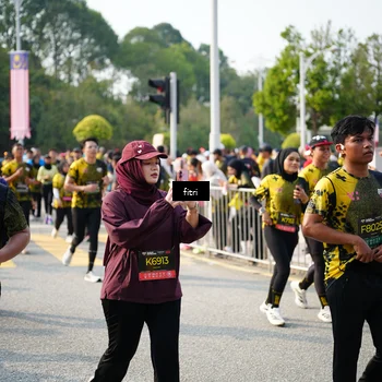 Runner Photo 6355757