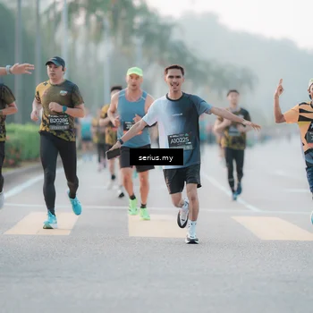 Runner Photo 6355760