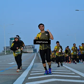 Runner Photo 6355772