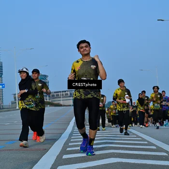 Runner Photo 6355819