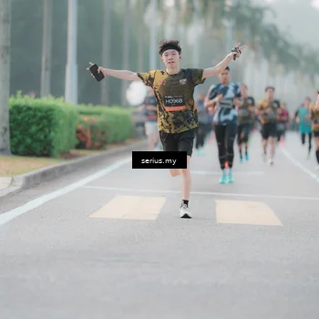 Runner Photo 6355824