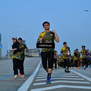 Runner Photo 6355826