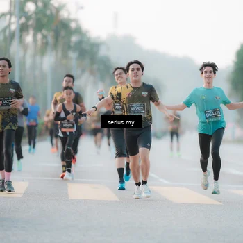 Runner Photo 6355864