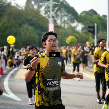 Runner Photo 6355874