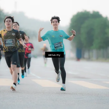 Runner Photo 6355880
