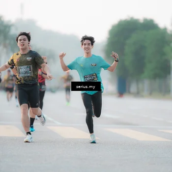 Runner Photo 6355883