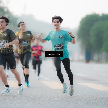 Runner Photo 6355896