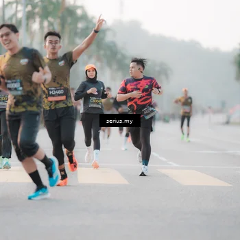 Runner Photo 6355912