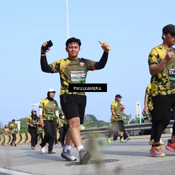 Runner Photo 6355916