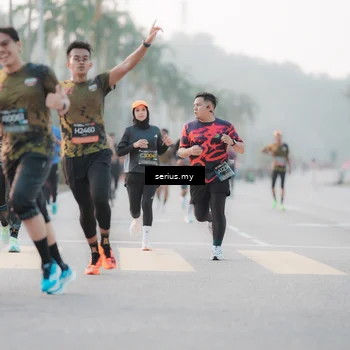 Runner Photo 6355923