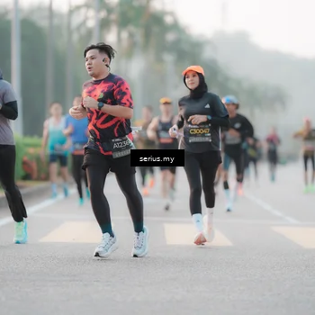 Runner Photo 6355927