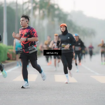Runner Photo 6355937