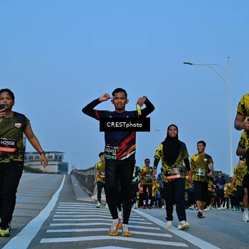 Runner Photo 6355938