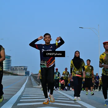 Runner Photo 6355954