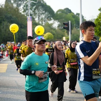 Runner Photo 6355985