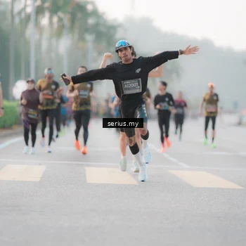 Runner Photo 6355989