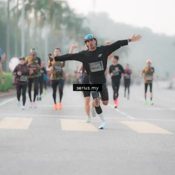 Runner Photo 6355990