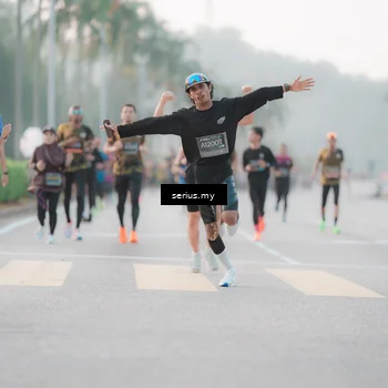 Runner Photo 6355993