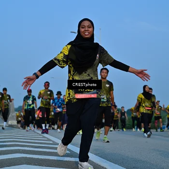 Runner Photo 6356011