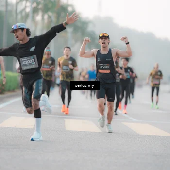 Runner Photo 6356012