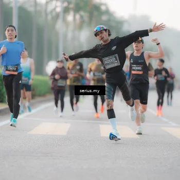 Runner Photo 6356023