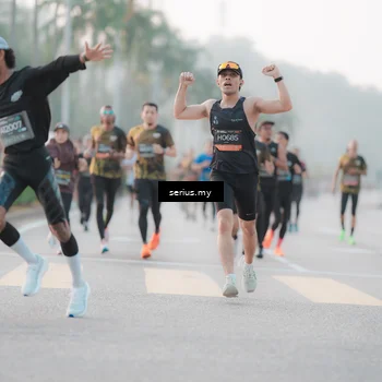 Runner Photo 6356028