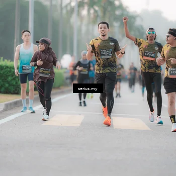 Runner Photo 6356060