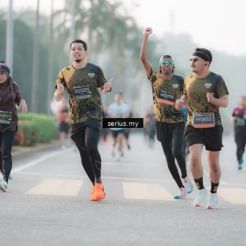 Runner Photo 6356069