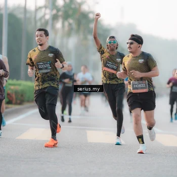 Runner Photo 6356088