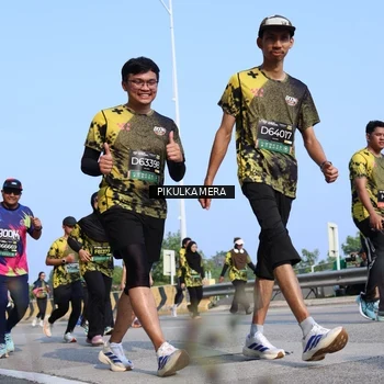 Runner Photo 6356102