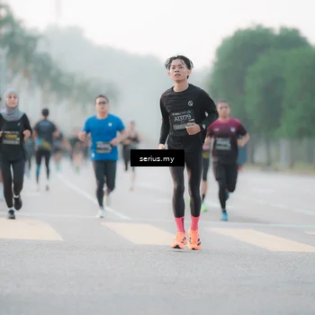 Runner Photo 6356117