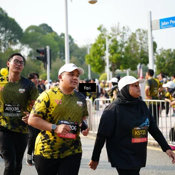 Runner Photo 6356134