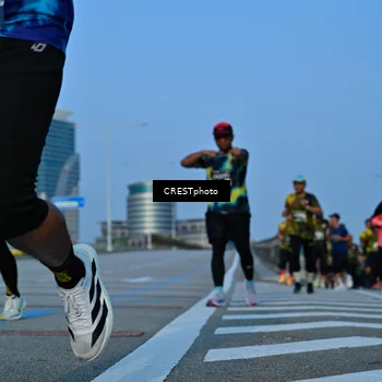 Runner Photo 6356146