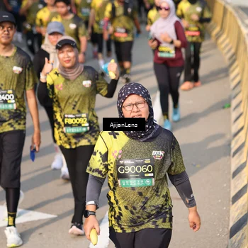Runner Photo 6356259