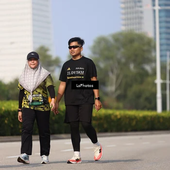 Runner Photo 6356278