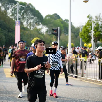 Runner Photo 6356297