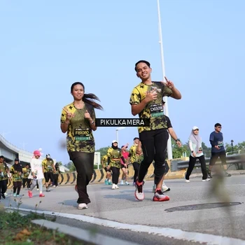 Runner Photo 6356318