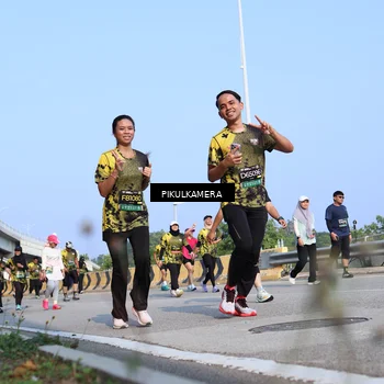 Runner Photo 6356330