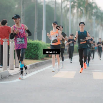 Runner Photo 6356334