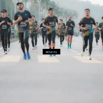 Runner Photo 6356357